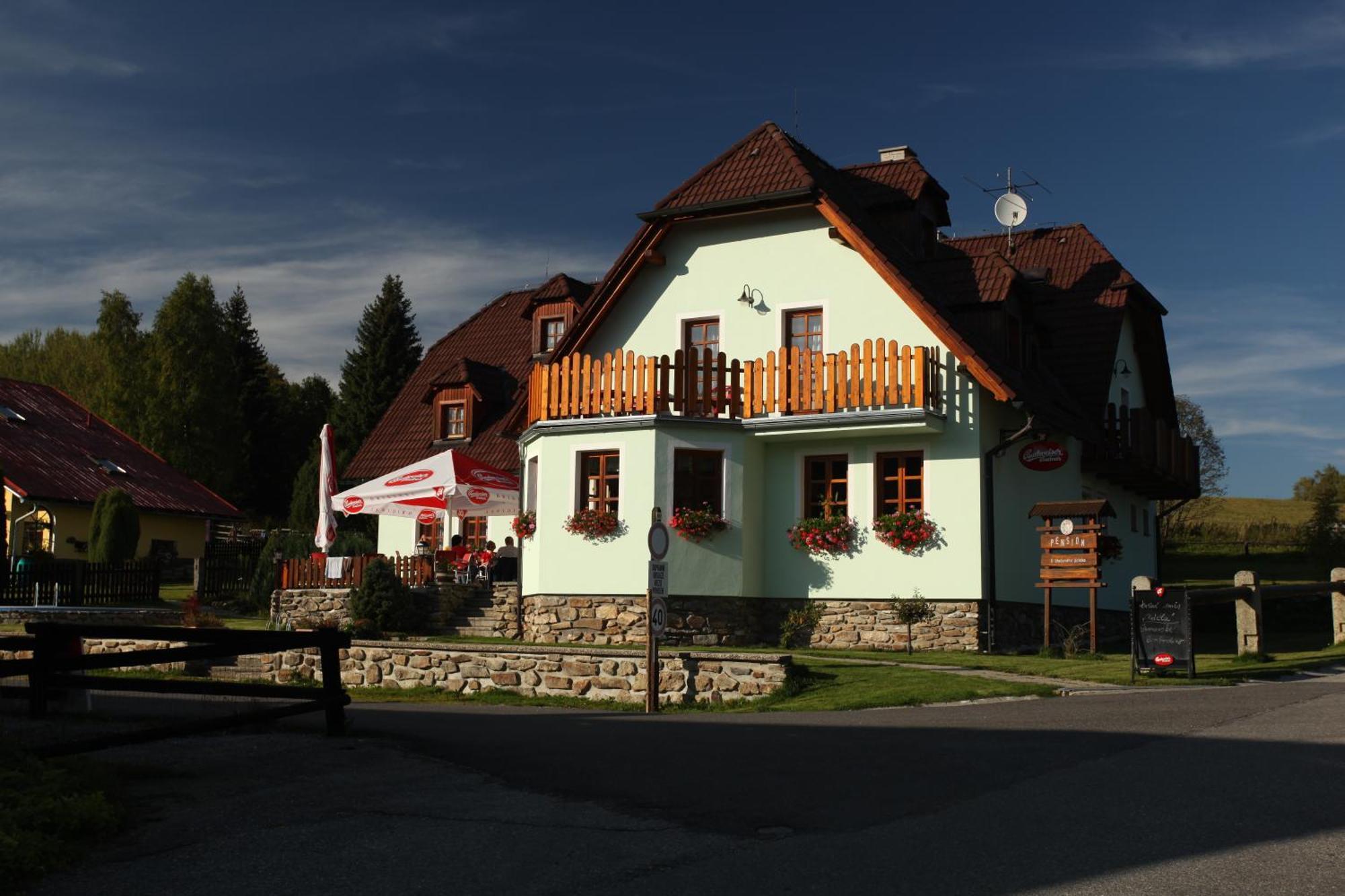 Penzion U Studeneho Potoka Нове-Хуте Экстерьер фото